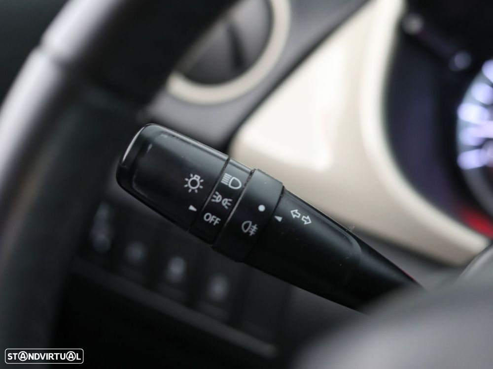 Suzuki Vitara 1.6 VVT GLE - 20