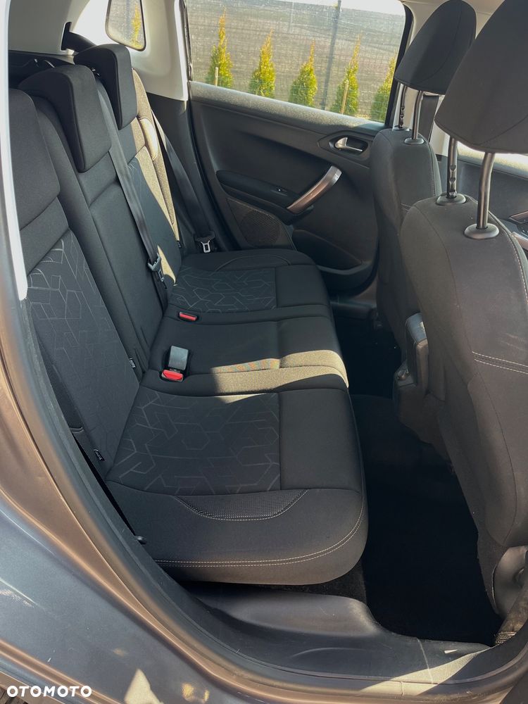 Peugeot 2008 e-HDi FAP 92 STOP & START Allure - 20