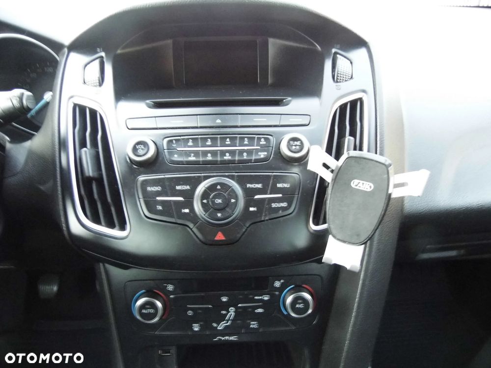 Ford Focus 1.0 EcoBoost Start-Stopp-System ACTIVE DESIGN - 28