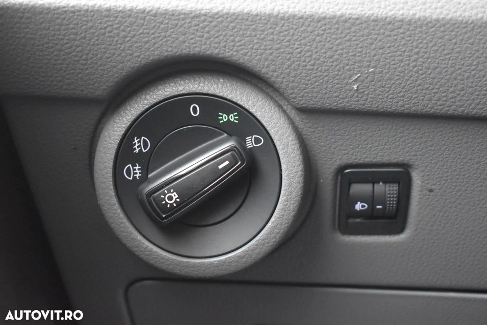 Volkswagen Transporter - 30