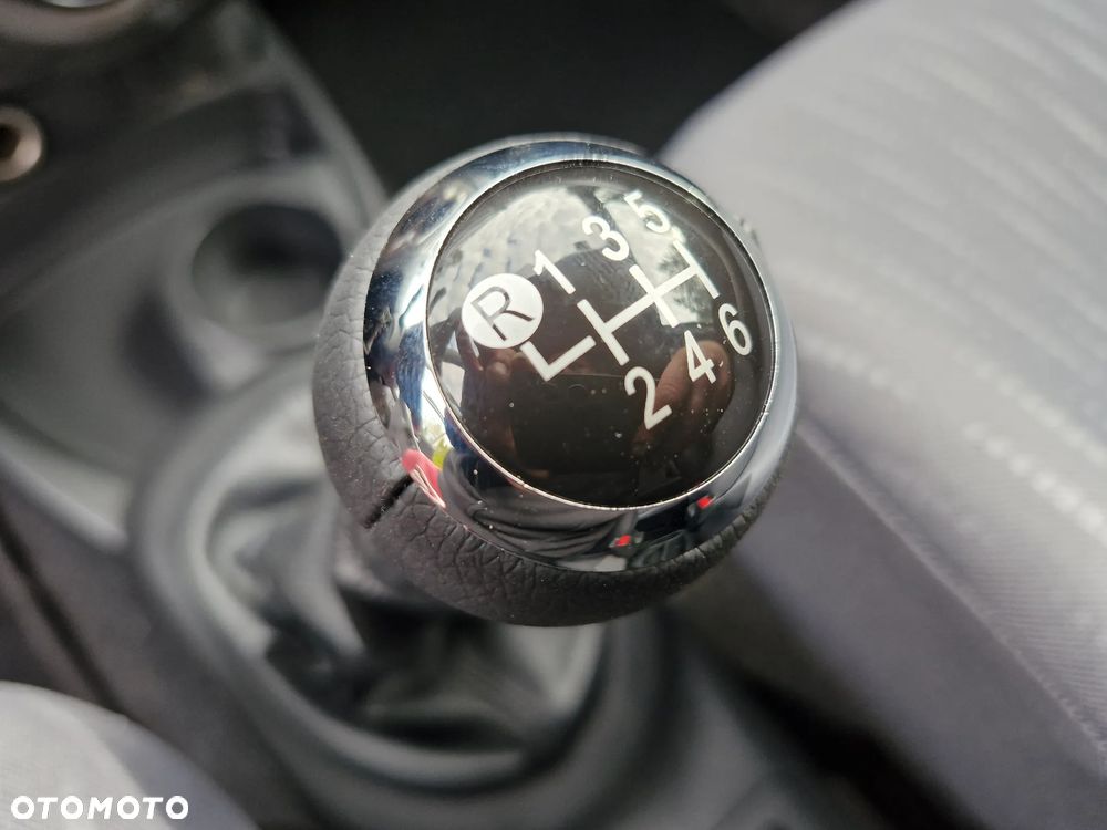 Toyota Yaris 1.33 VVT-i Cool+ - 16