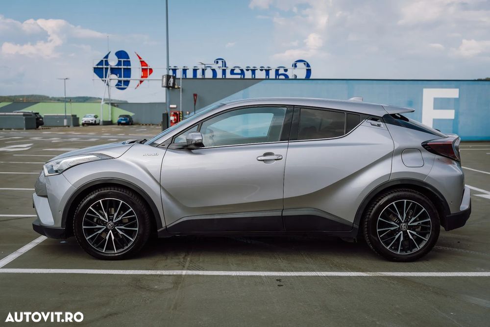 Toyota C-HR - 4