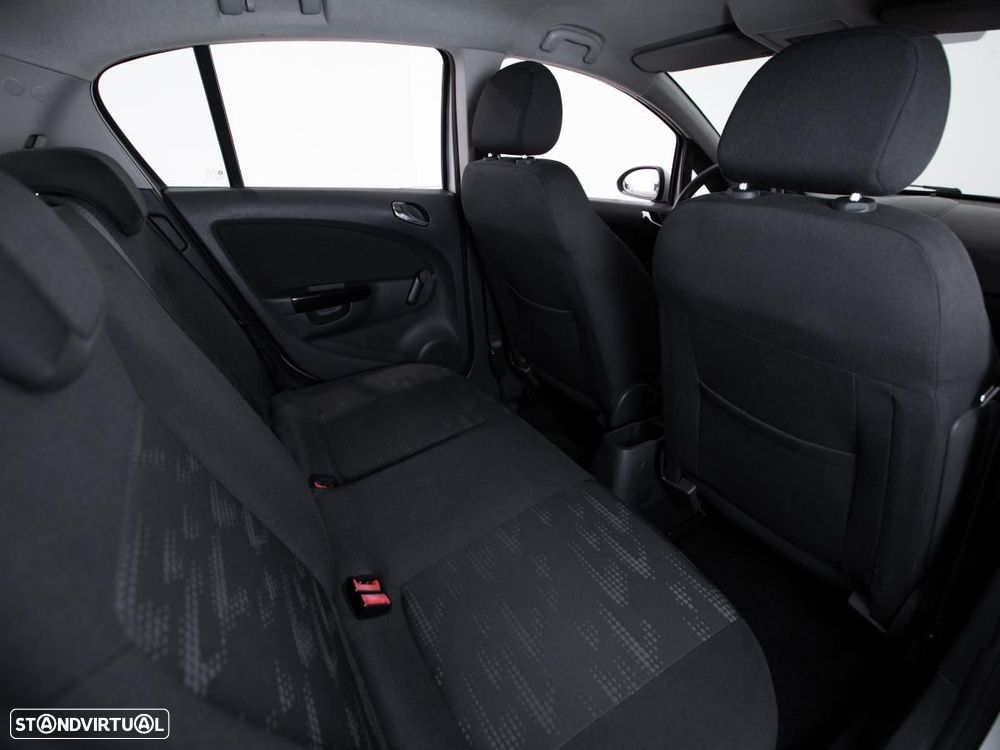 Opel Corsa - 9