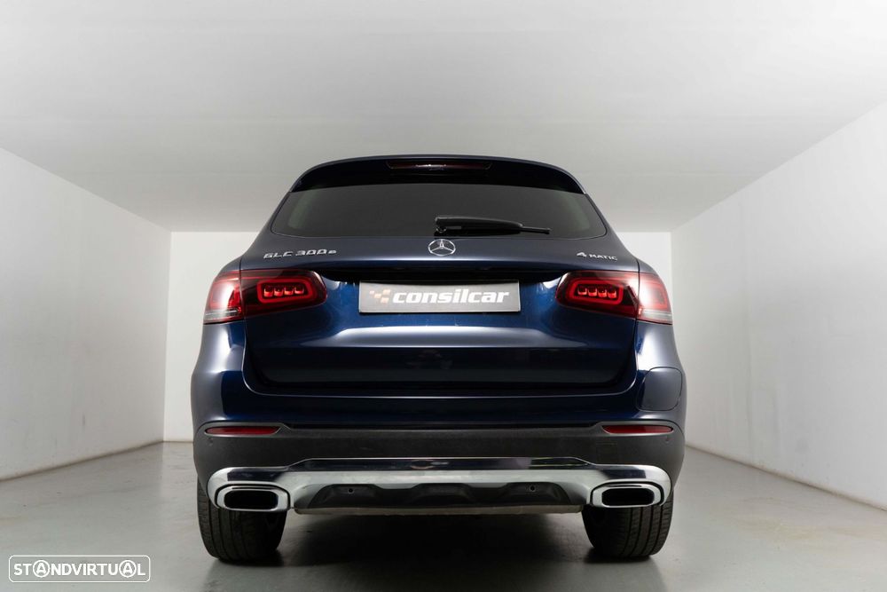 Mercedes-Benz GLC 300 e 4Matic - 4