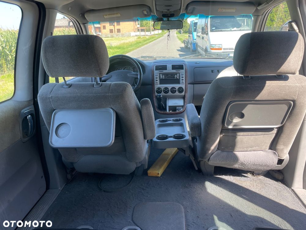 Kia Carnival 2.9 CRDi (klm) - 10