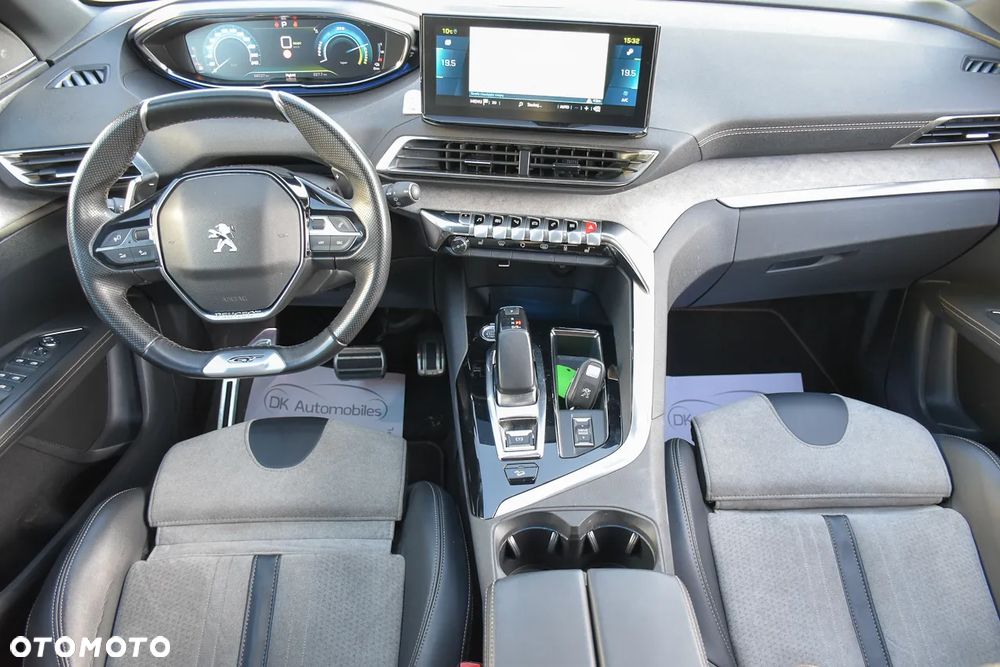 Peugeot 3008 1.6 PureTech HYbrid4 GT S&S EAT8 - 19