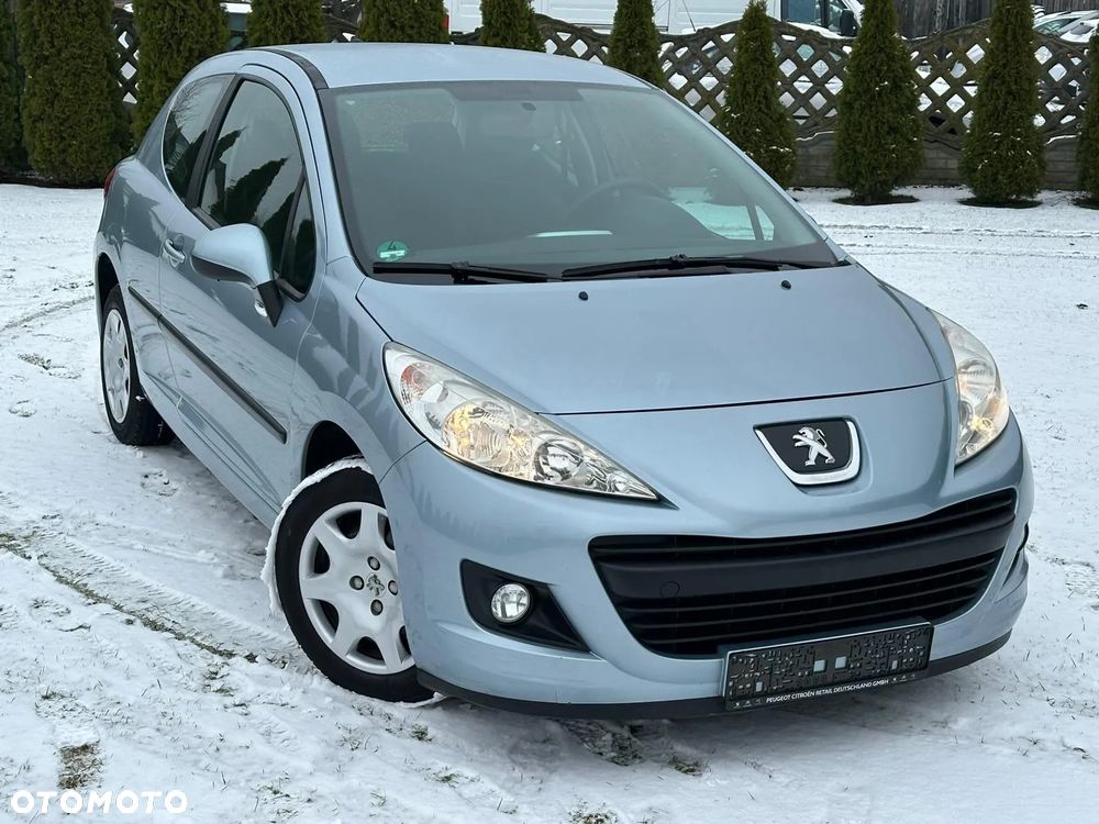 Peugeot 207 - 1