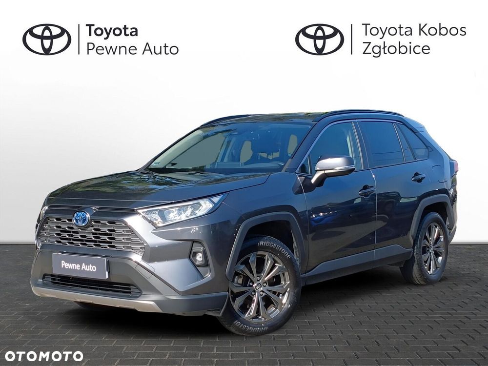 Toyota RAV4 - 1