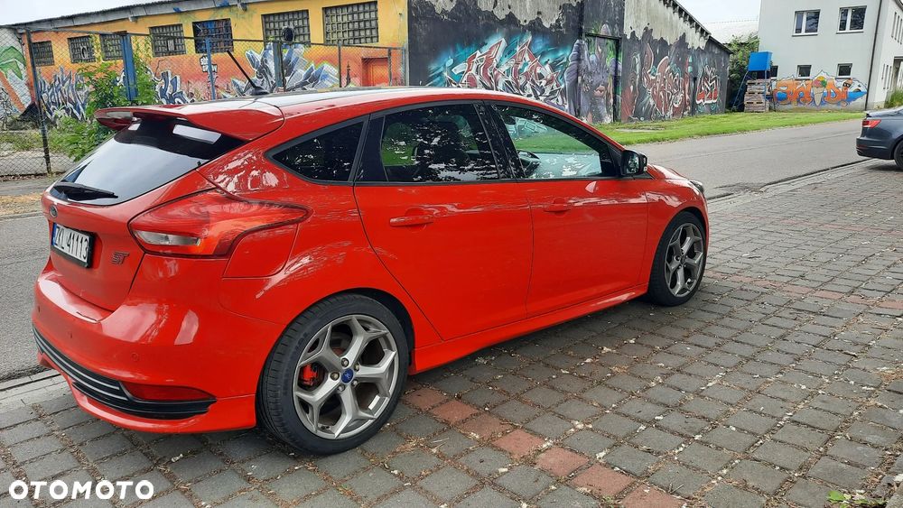 Ford Focus 2.0 TDCi ST-2 - 7