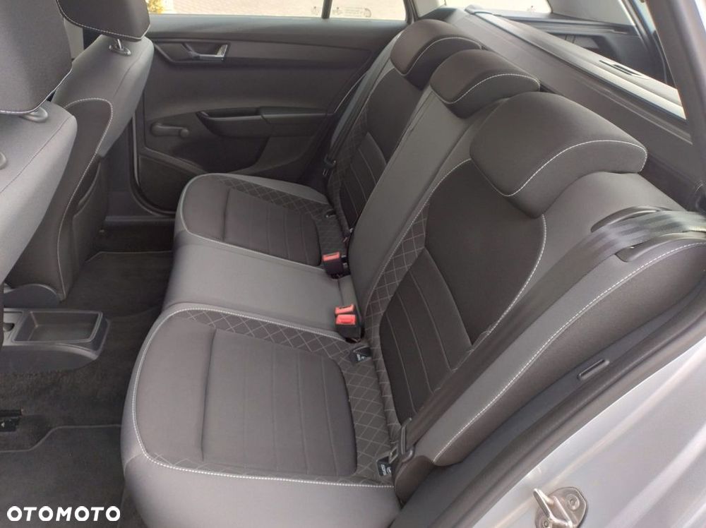 Skoda Fabia 1.0 TSI Ambition - 32