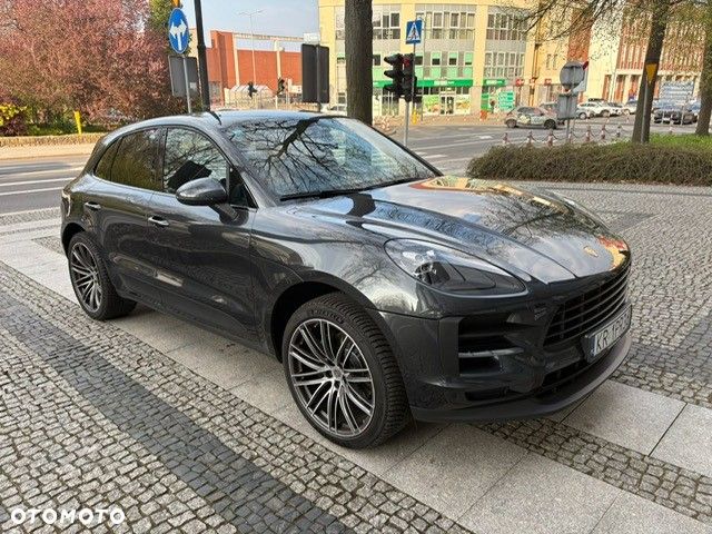 Porsche Macan - 2