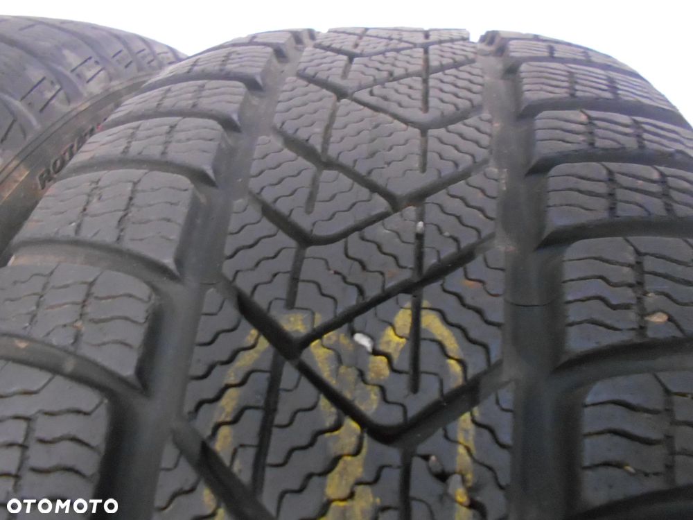OPONY 225/45R18 PIRELLI SOTTOZERO 3 MO DOT 3021 6.8MM - 4