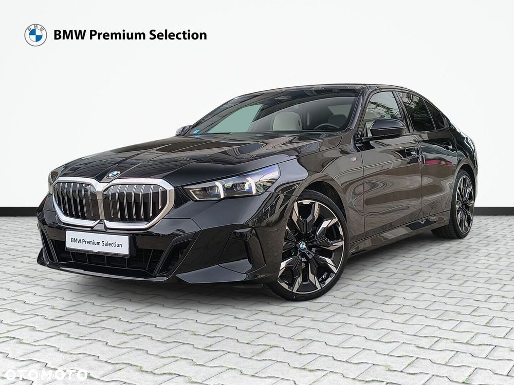 BMW Seria 5 520i mHEV M Sport