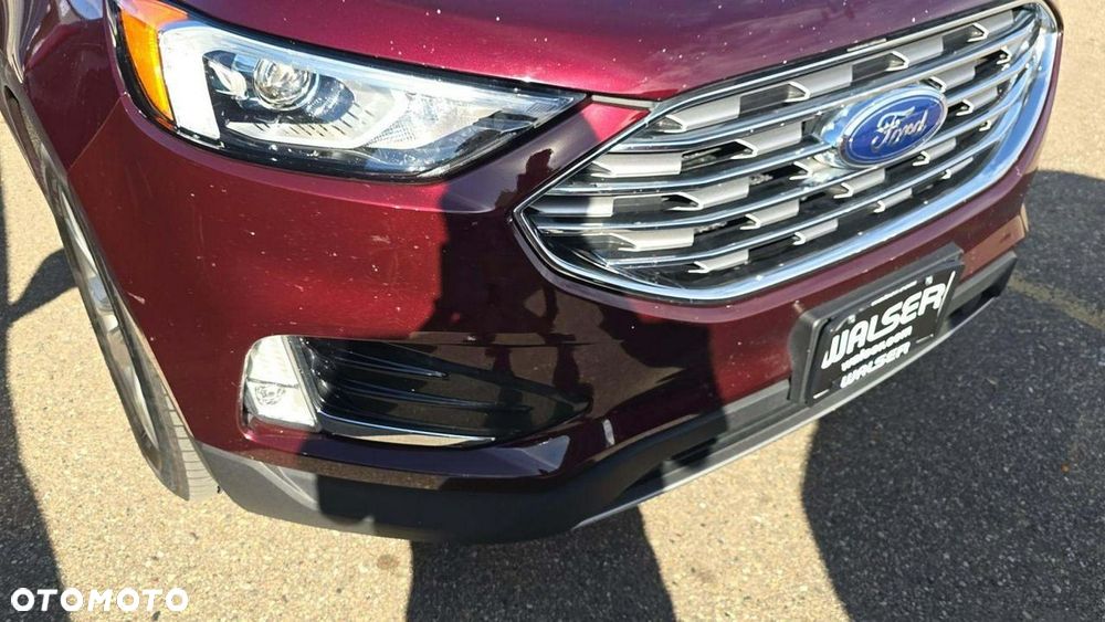 Ford Edge - 12