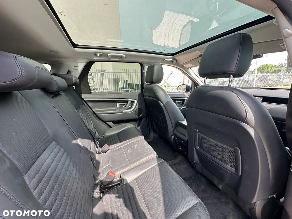 Land Rover Discovery Sport - 23