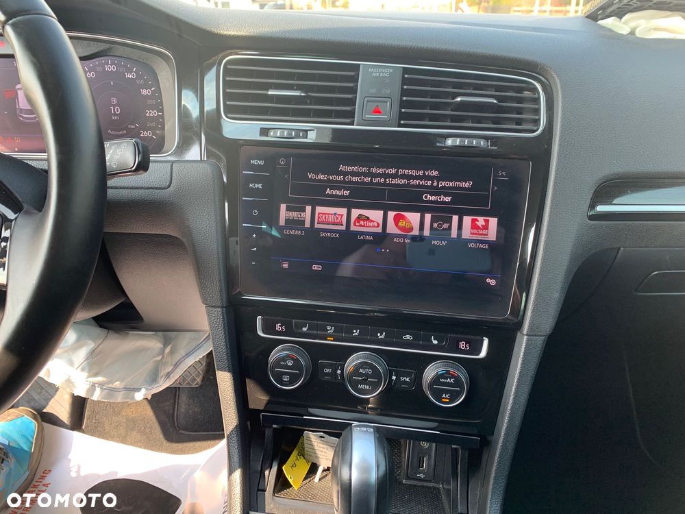 Volkswagen Golf 1.4 TSI BMT Comfortline DSG - 20