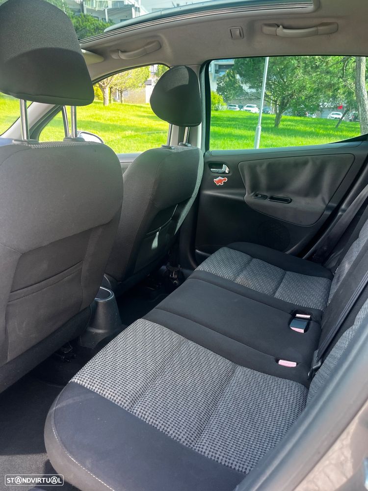 Peugeot 207 SW 1.4 Premium - 10