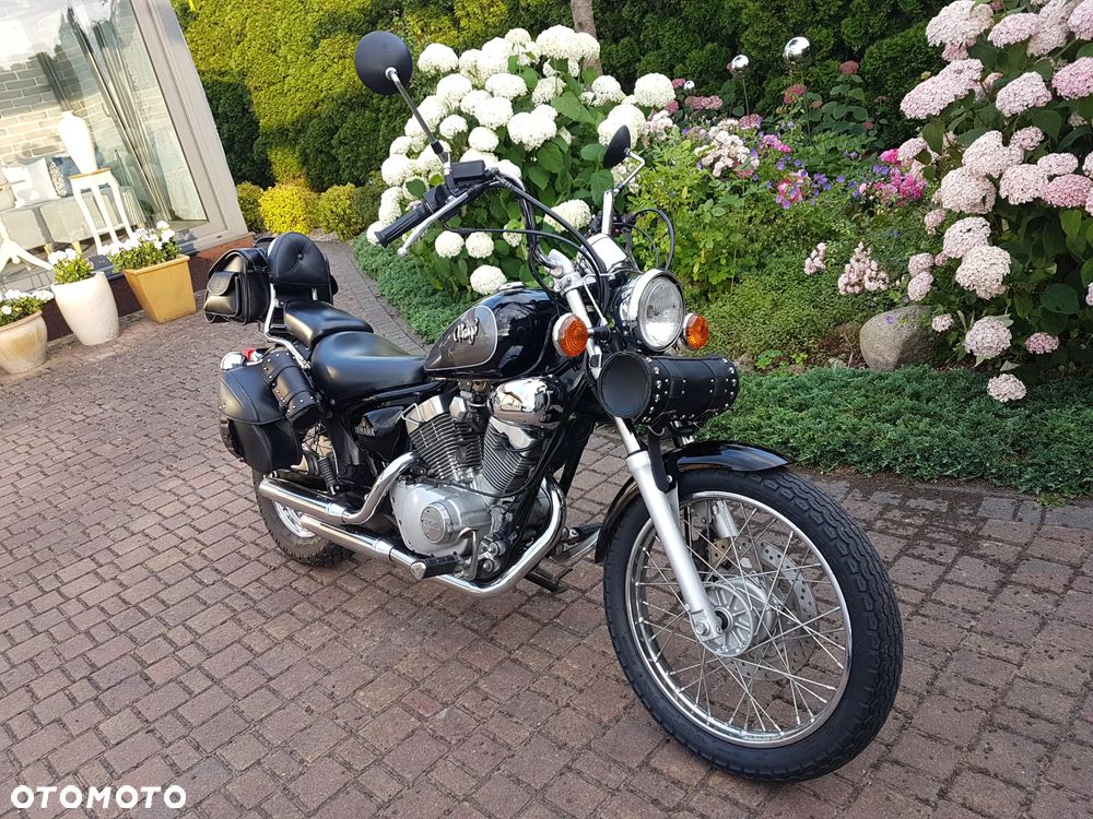 Yamaha XV - 9