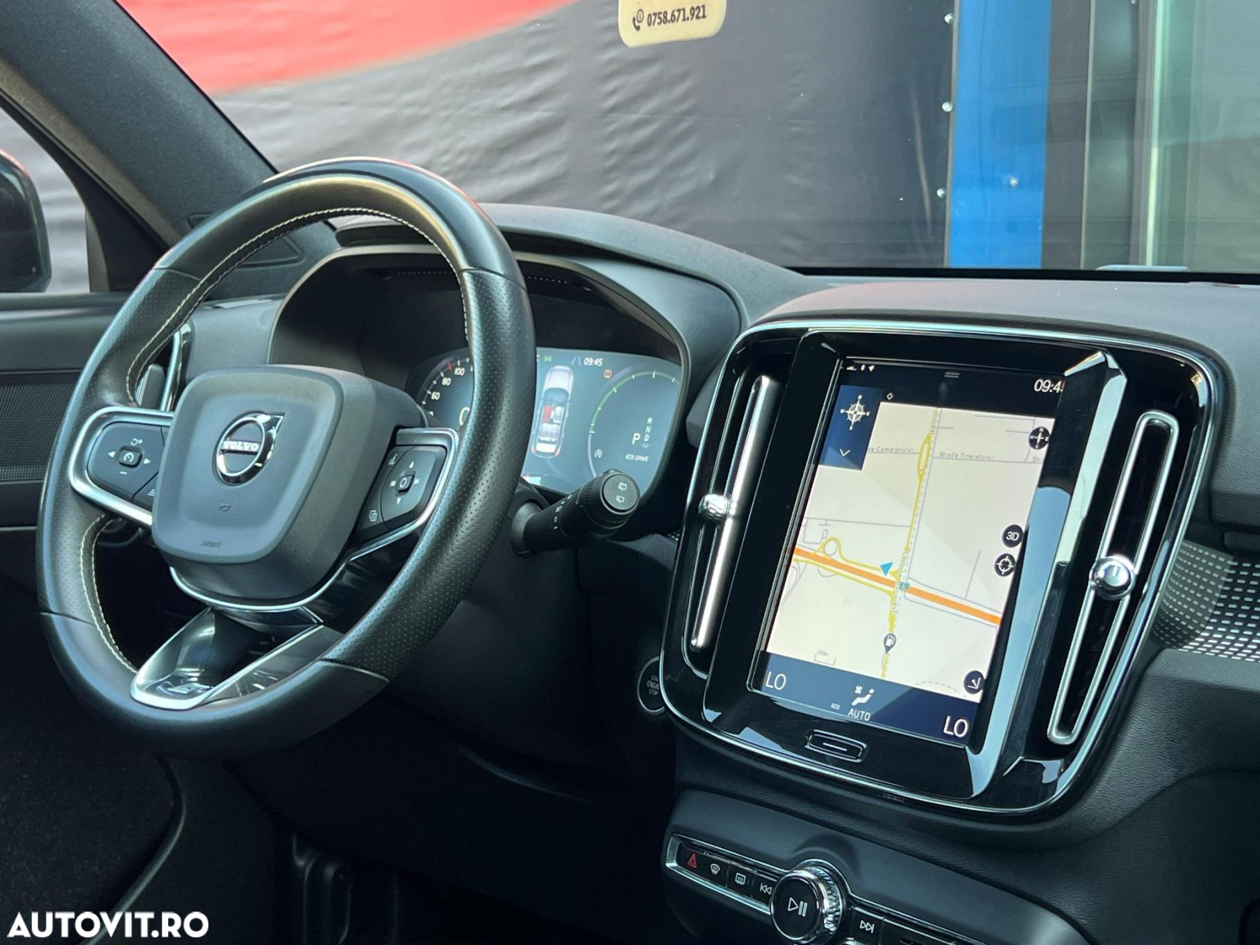 Volvo XC 40 D3 R-Design - 9