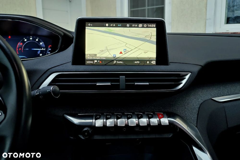 Peugeot 3008 PureTech 130 Stop & Start Allure - 18