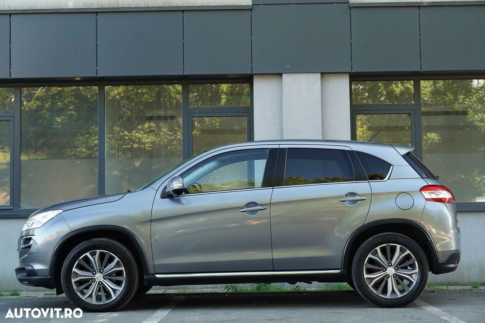 Peugeot 4008 1.8 HDI FAP STT Allure - 12