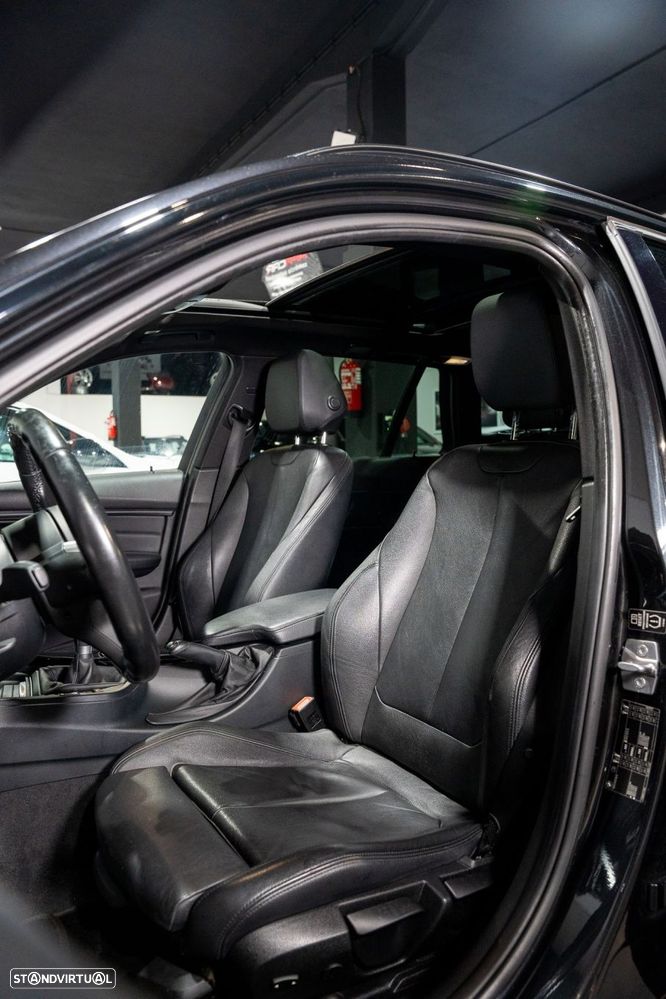 BMW 320 d Pack M - 20