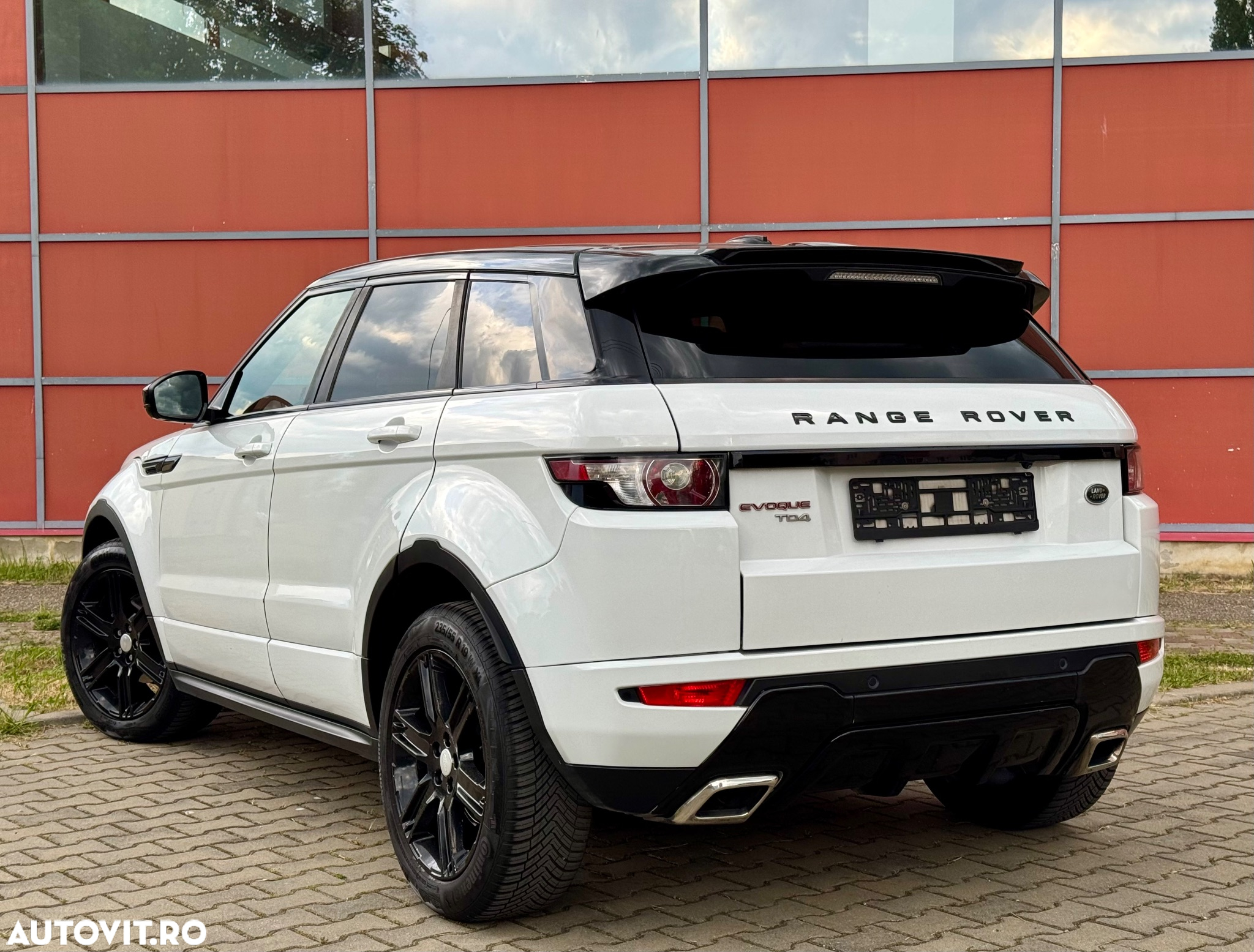 Land Rover Range Rover Evoque - 20