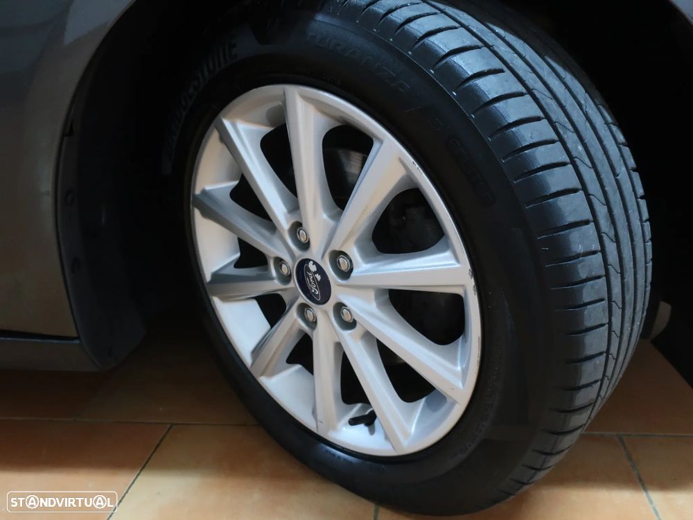 Ford Focus 1.0 SCTi Titanium - 7