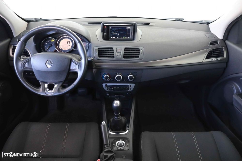 Renault Mégane Sport Tourer 1.5 dCi Comfort SS - 20