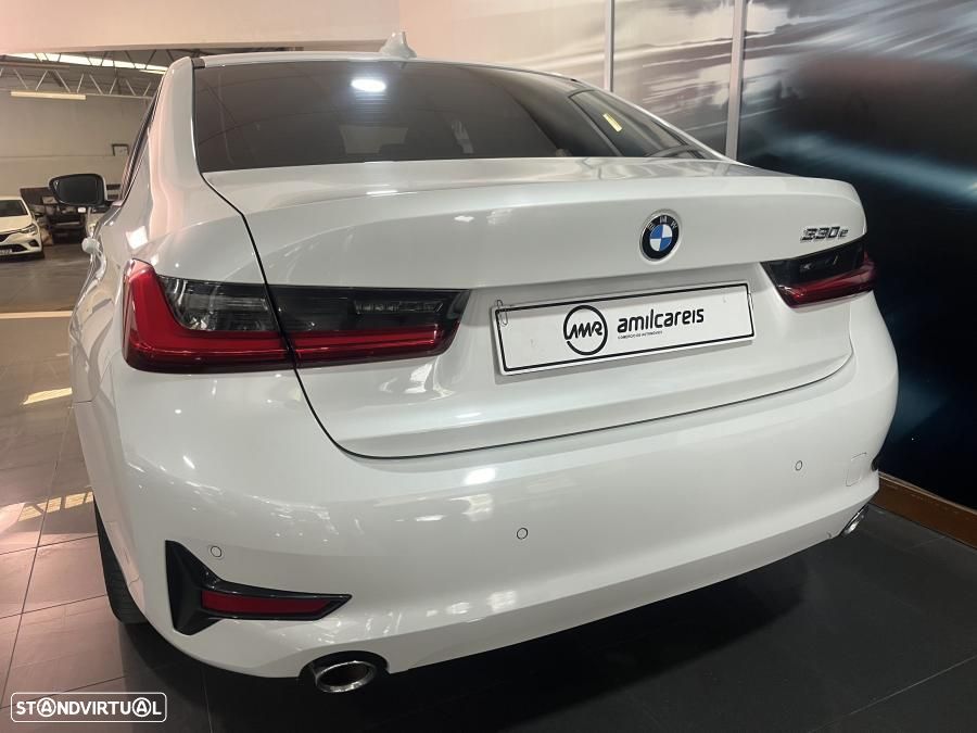 BMW 330 e Corporate Edition Auto - 8