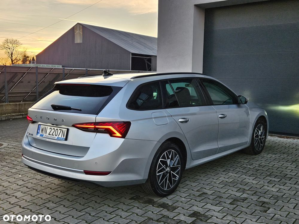 Skoda Octavia 2.0 TDI SCR Ambition DSG - 6