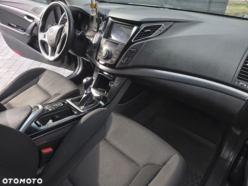 Hyundai i40 Kombi 1.7 CRDi Classic - 23