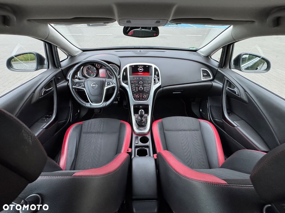 Opel Astra 2.0 BiTurbo CDTI DPF ecoFLEX SportsTourer St - 19