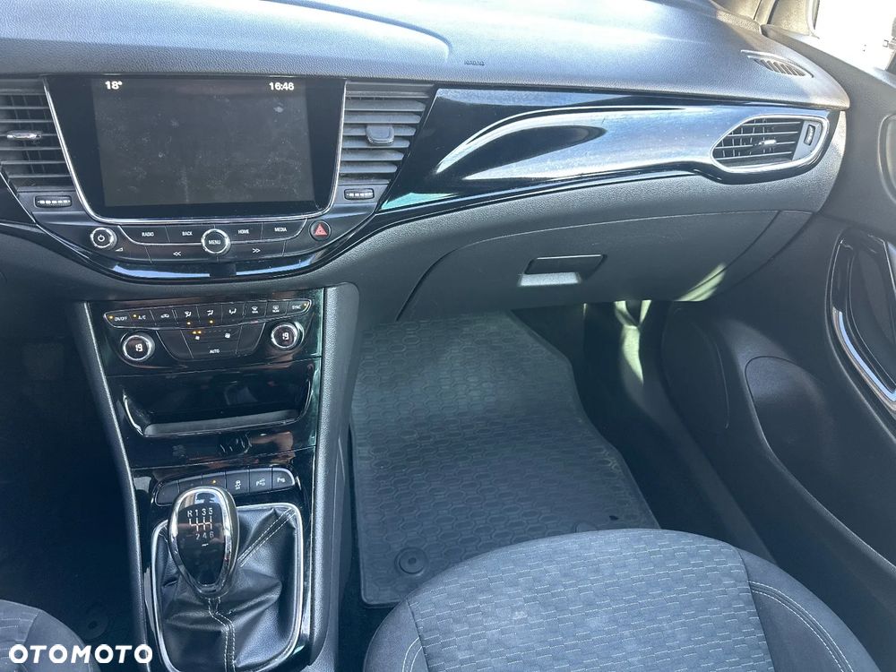 Opel Astra 1.4 T Dynamic - 11
