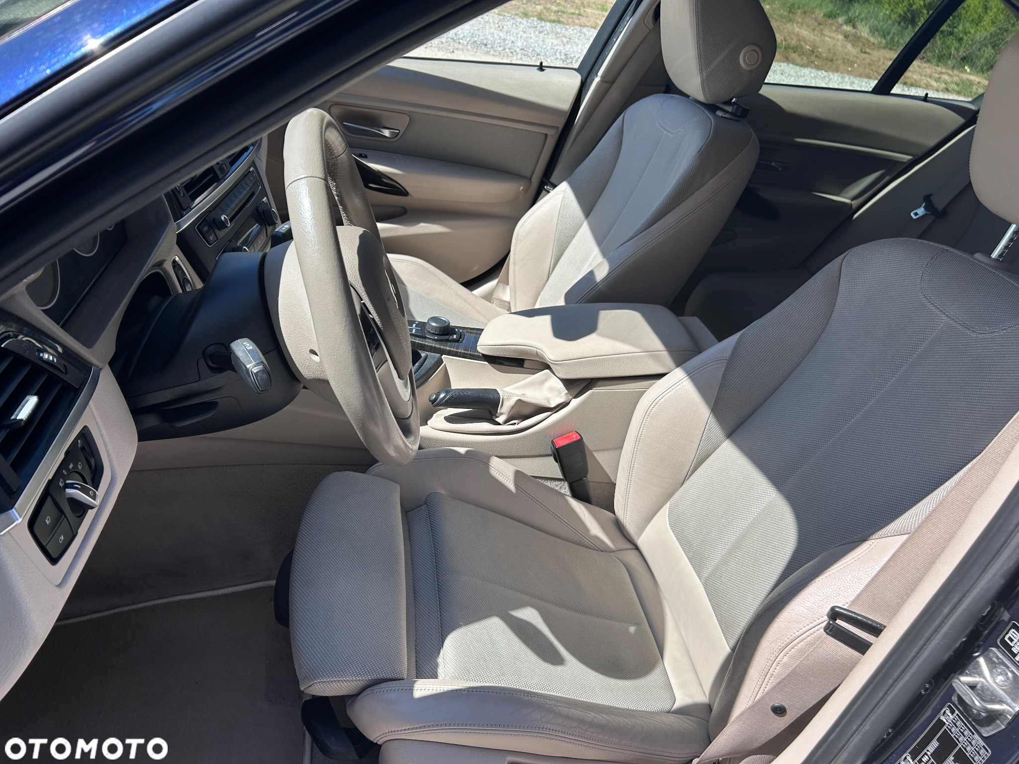 BMW Seria 3 320i Modern Line - 14