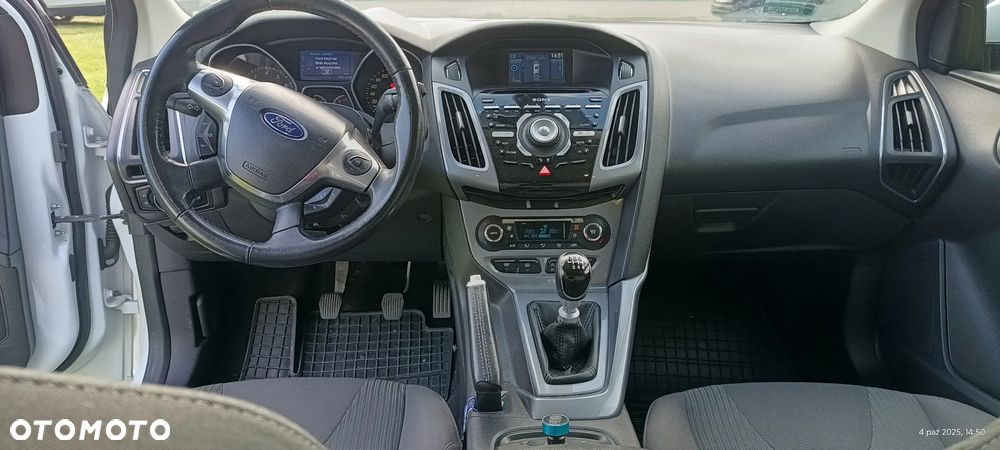Ford Focus Turnier 1.0 EcoBoost Start-Stopp-System Titanium - 10
