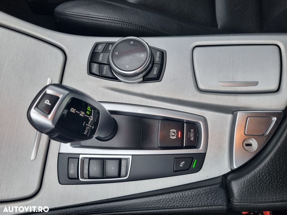 BMW Seria 5 ver-520d-aut-edition-exclusive - 22