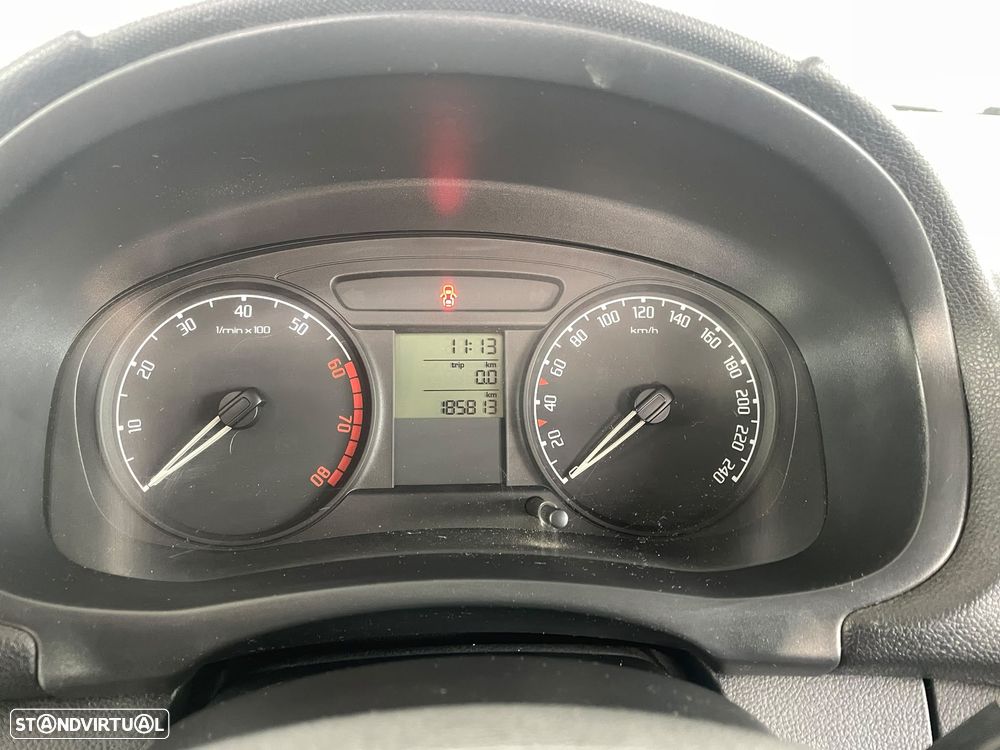 Skoda Fabia - 16