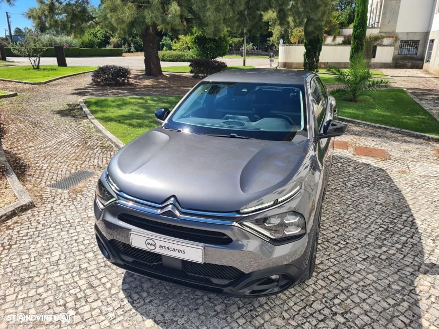 Citroën e-C4 50 kWh Plus — fotografia 3