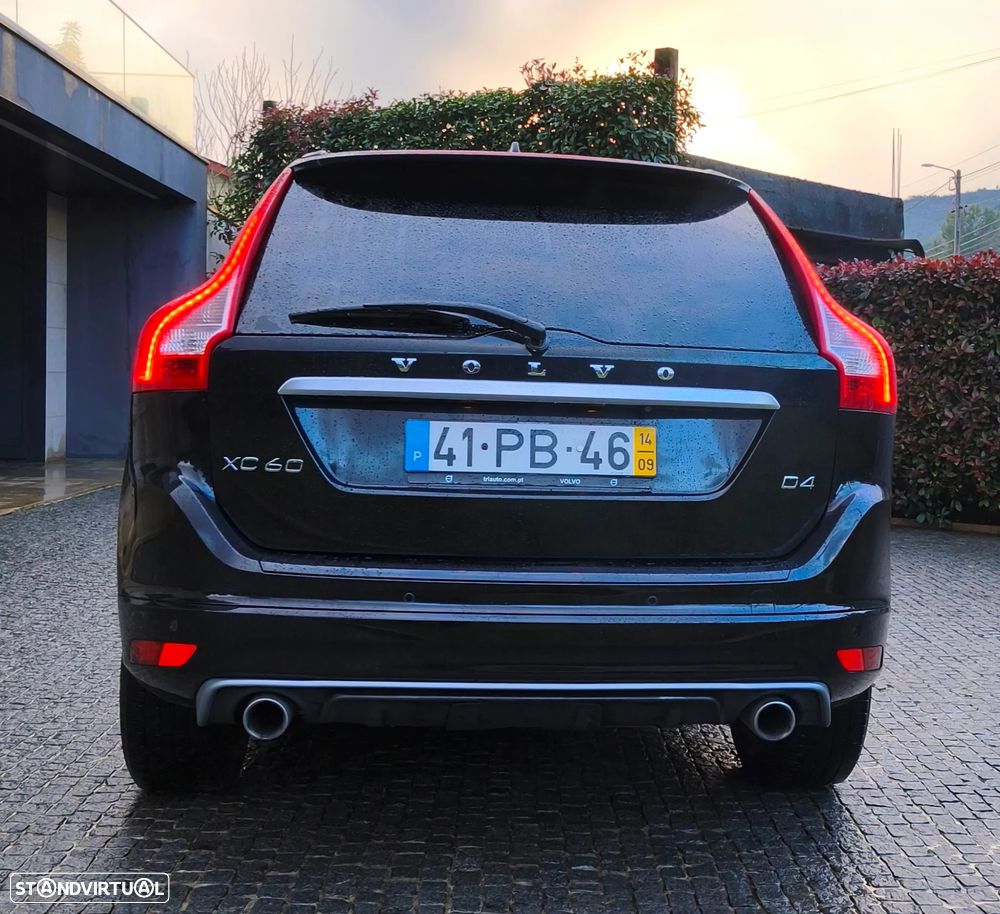 Volvo XC 60 2.0 D4 R-Design Summum - 6