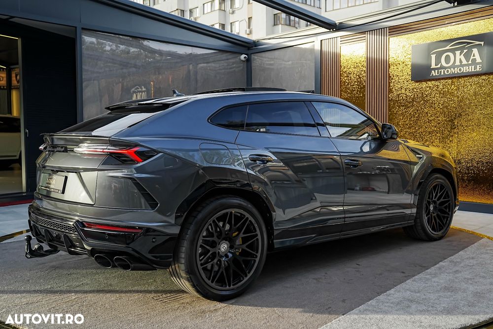Lamborghini URUS - 7