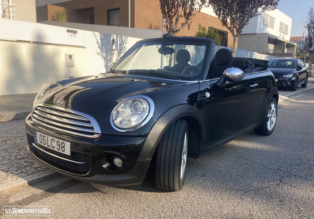 MINI Cabrio Cooper D - 17