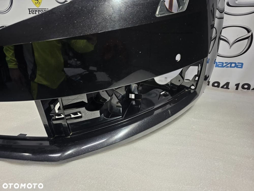 SKODA OCTAVIA 3 III LIFT 16- ZDERZAK PRZEDNI PRZÓD NA 4xPDC + SPRYSKI , KOLOR CZARNY METALIK , NR 5E0807221N , NR AUKCJI NZ1532 - 15