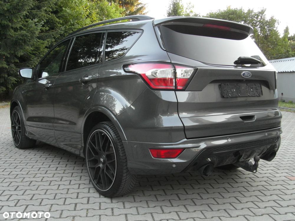 Ford Kuga 2.0 TDCi 4x4 ST-Line - 4
