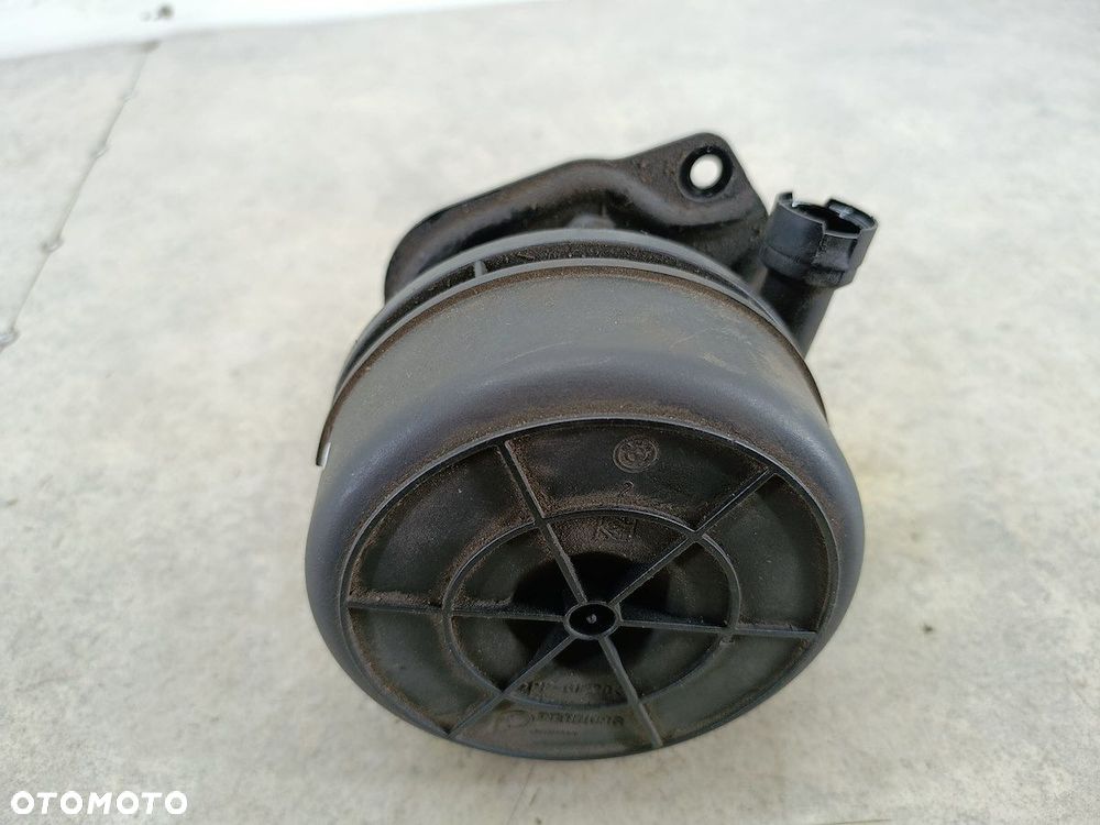 POMPA POWIETRZA WTÓRNEGO BMW 3 E46 FL 546213210282 PIERBURG 1.8 16V - 5