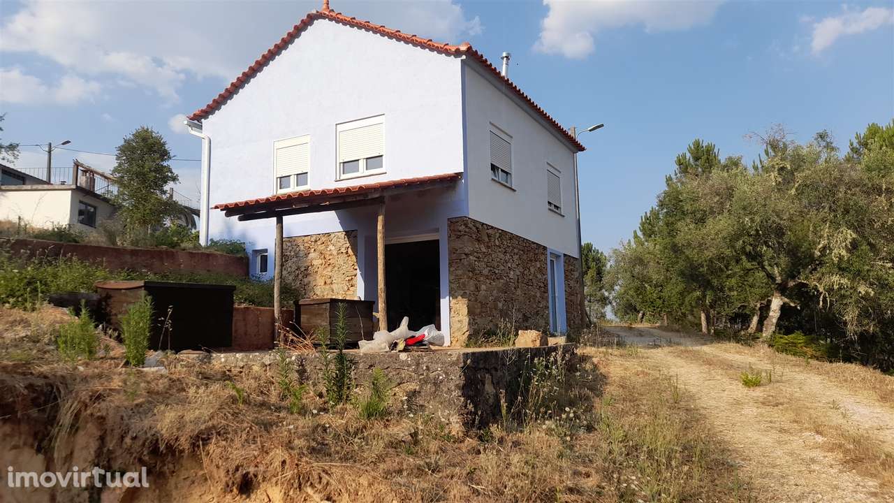 Moradia Rústica T4 Venda em Estreito-Vilar Barroco,Oleiros - Grande imagem: 2/28