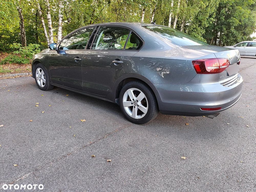 Volkswagen Jetta 1.4 TSI BMT Comfortline - 22
