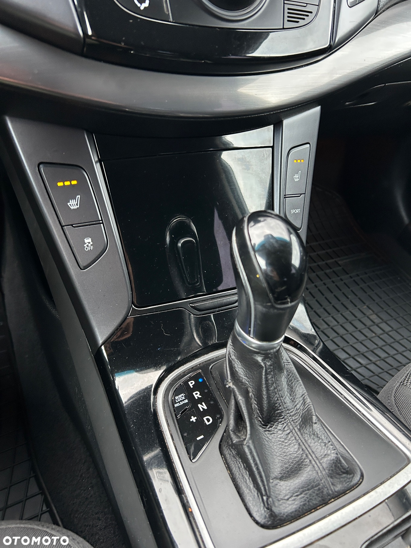 Hyundai i40 - 20
