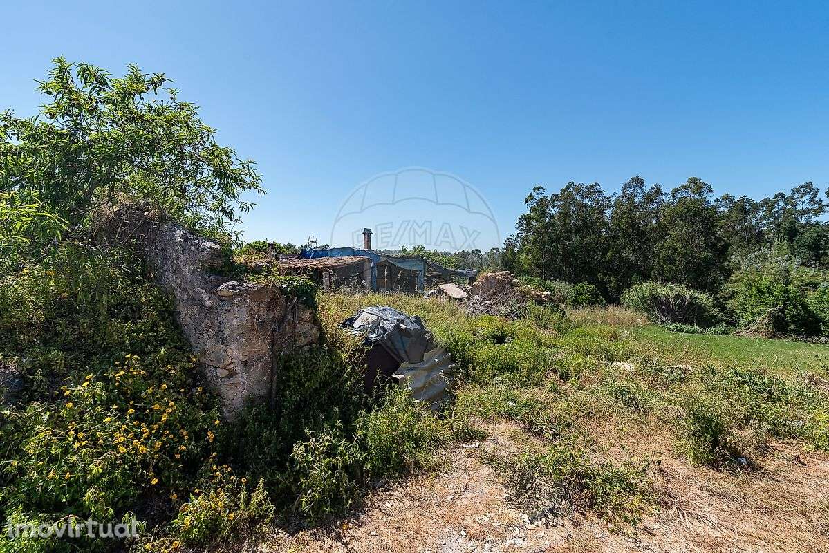 Moradia T2 para venda - Grande imagem: 2/15