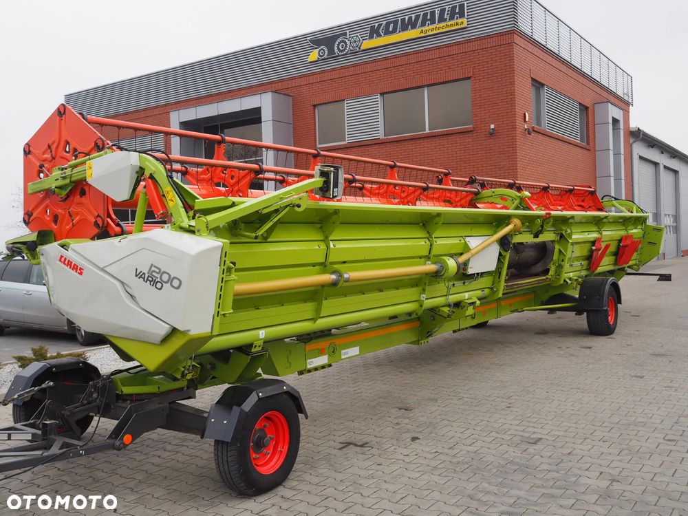 Claas Lexion 770TT 4WD + V1200 - 12